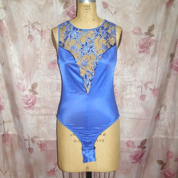 💙NEW💙 size L 10-12 Lady Cameo Royal Blue Bodysuit Floral Lace detail - Picture 2 of 15